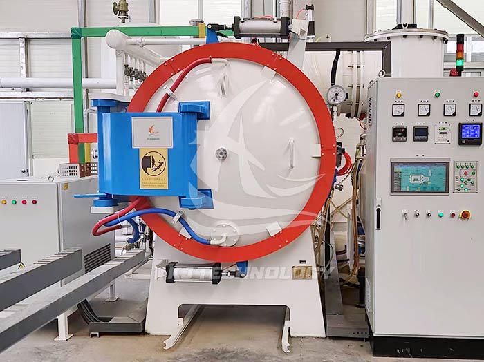 Horizontal vacuum gas quenching furnace